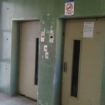 Ascensores del hospital San Martín llevan meses sin reparar