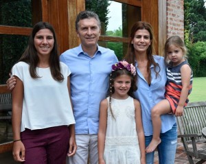 macri recibio a las hijas de nisman