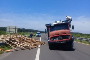 camion perdio la rueda