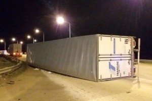 Volcó uncamion