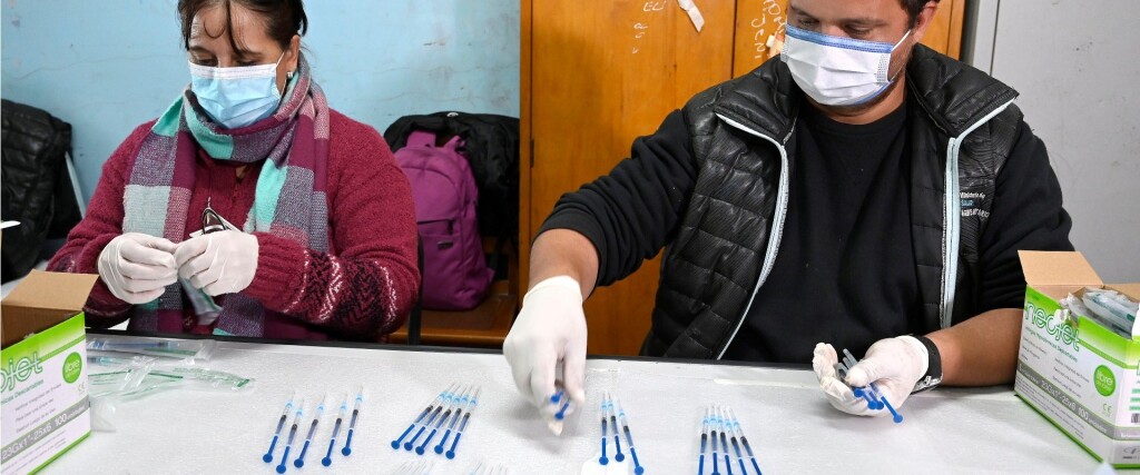 comenzar a vacunar en junio a personas