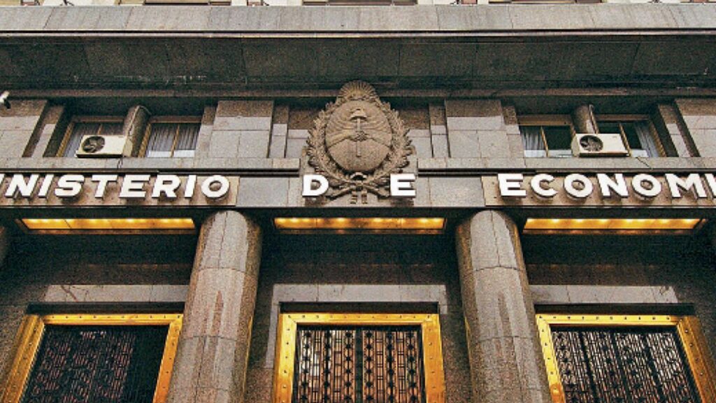 El Gobierno enfrenta vencimientos por 1,6 billones de pesos hasta fin de año