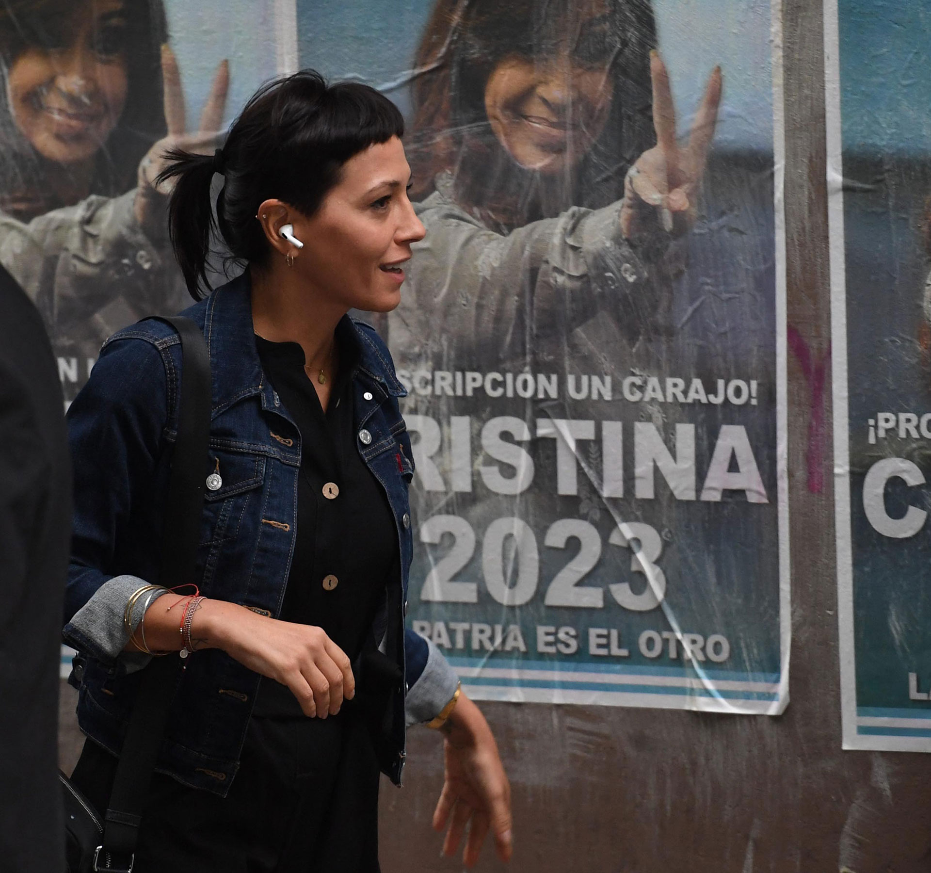 Mayra Mendoza comprometida en la campaña de Cristina